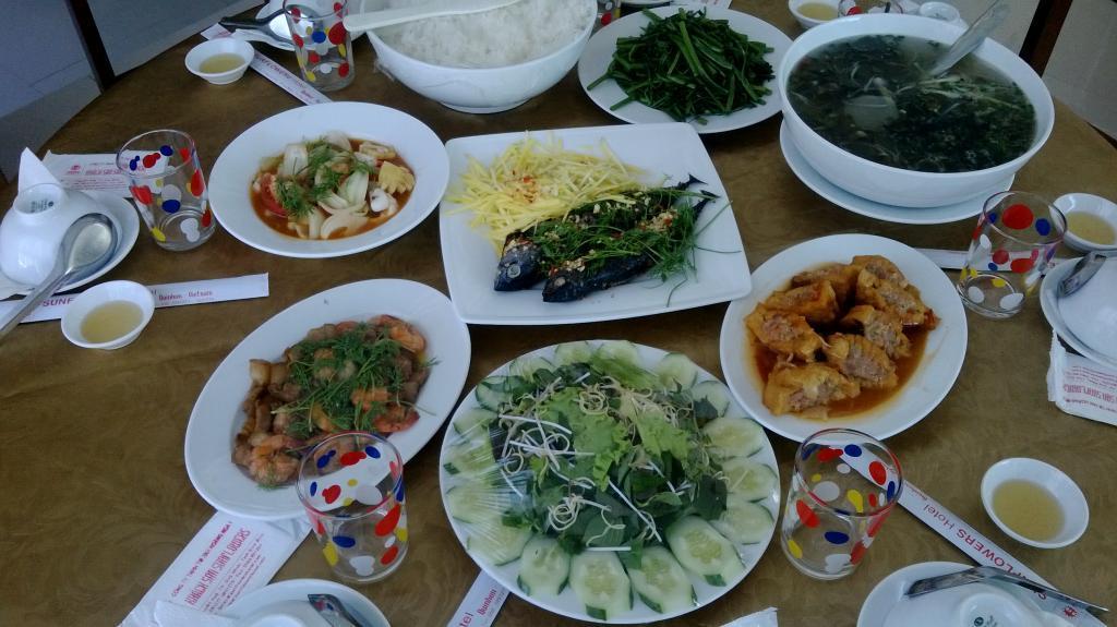 Hoang Yen Canary Hotel Quy Nhon Exterior photo