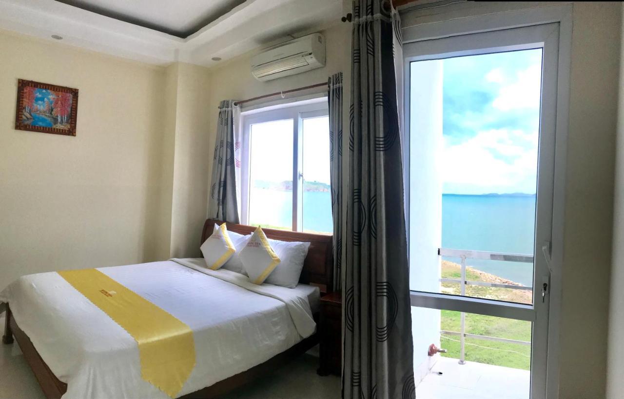Hoang Yen Canary Hotel Quy Nhon Exterior photo